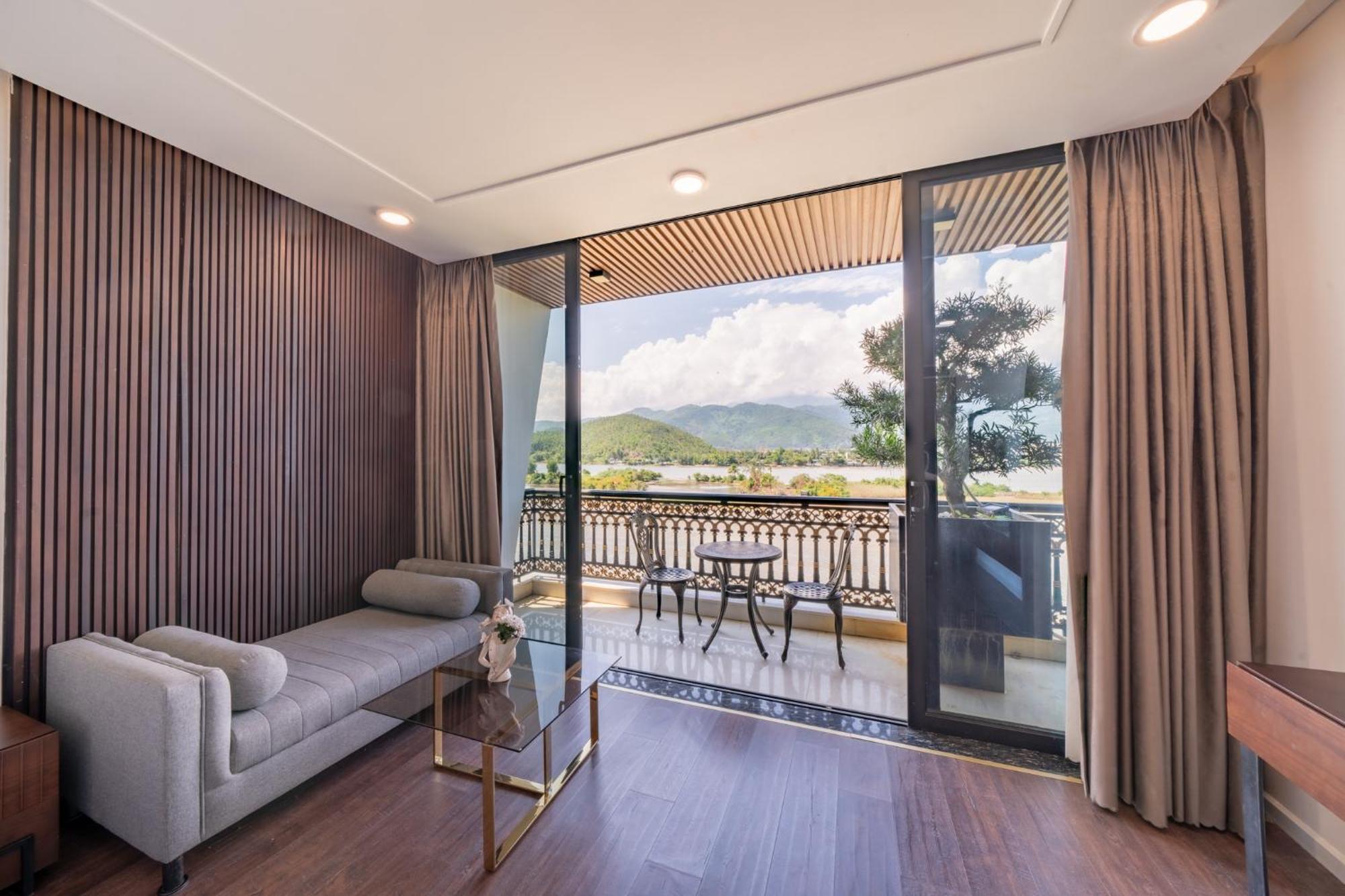 Cami Riverside Resort Da Nang Exterior foto