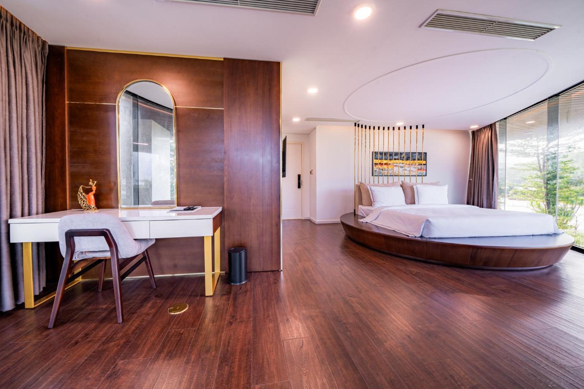 Cami Riverside Resort Da Nang Exterior foto