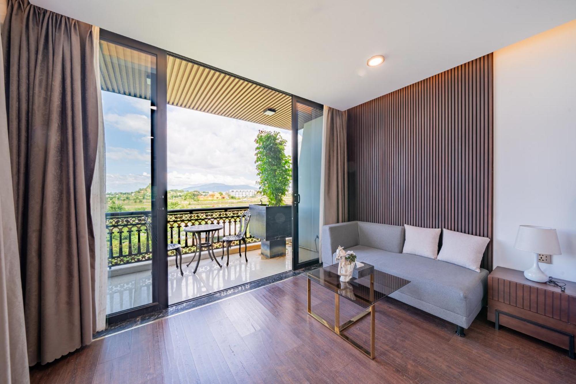 Cami Riverside Resort Da Nang Exterior foto